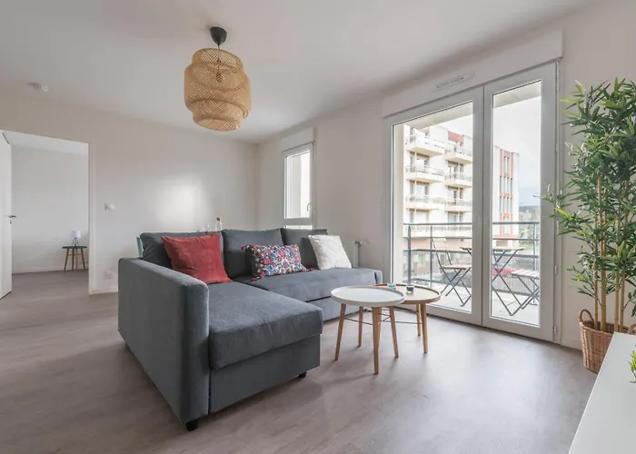 THEO - Appartement proche gare,WIFI,arrivée 24 24