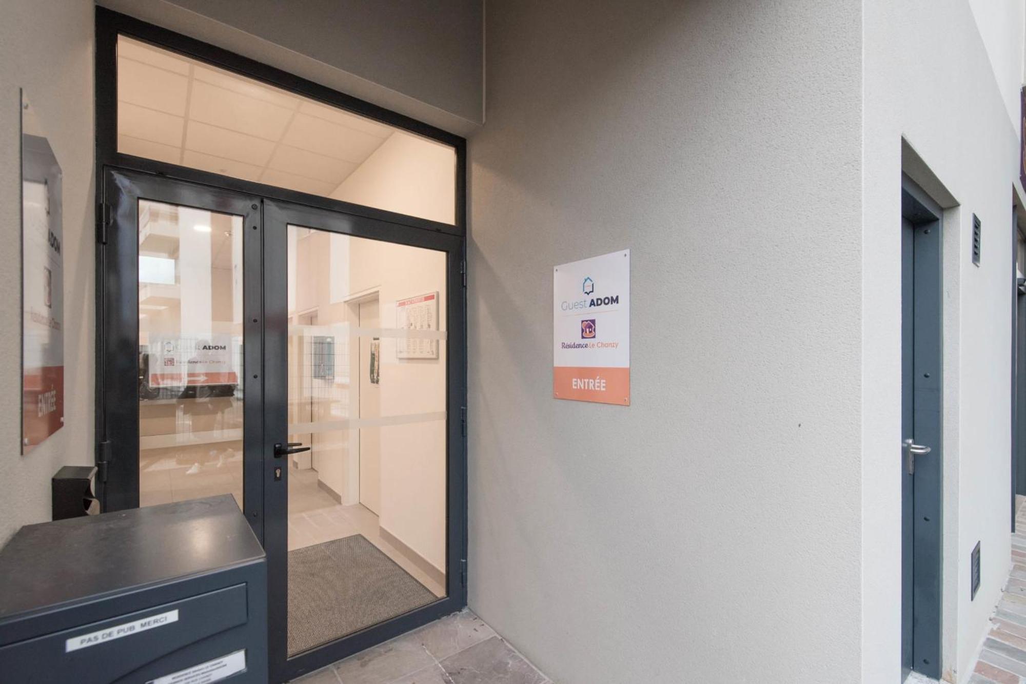 Theo - Proche Gare,wifi,arrivée 24 24 Appartement Le Mans